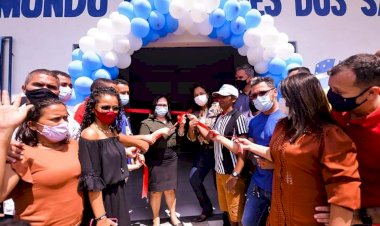 Dando continuidade a uma agenda de inaugurações da sexta-feira (22).