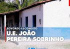 Reforma de escola na zona rural.